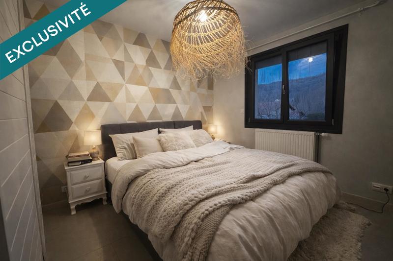 Maison - 152 m² - 6 pièces