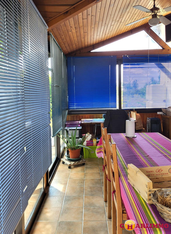 Maison traditionnelle - 181 m² - 6 pièces