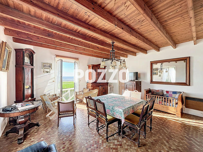 Maison - 107 m² - 5 pièces