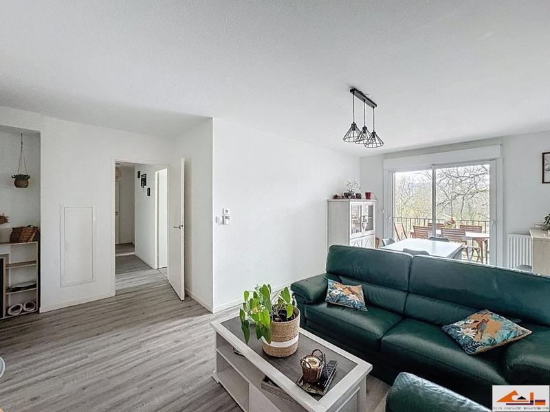 Appartement - 81 m² - 4 pièces