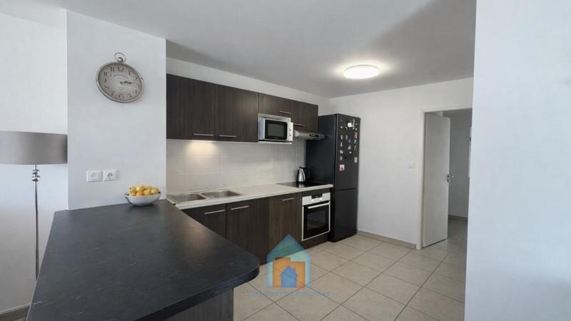 Appartement - 84 m² - 4 pièces