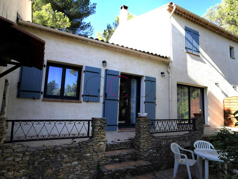 Maison - 110 m² - 4 pièces