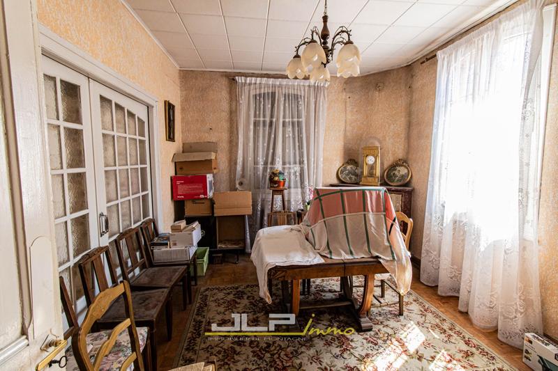 Maison - 194 m² - 8 pièces