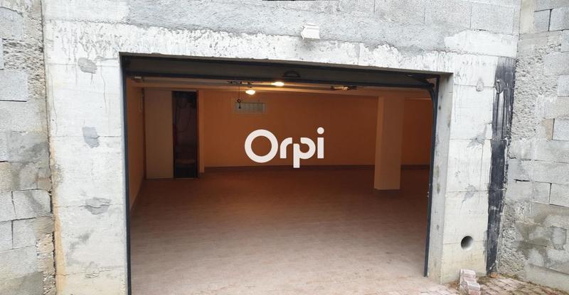 Maison - 211 m² - 5 pièces