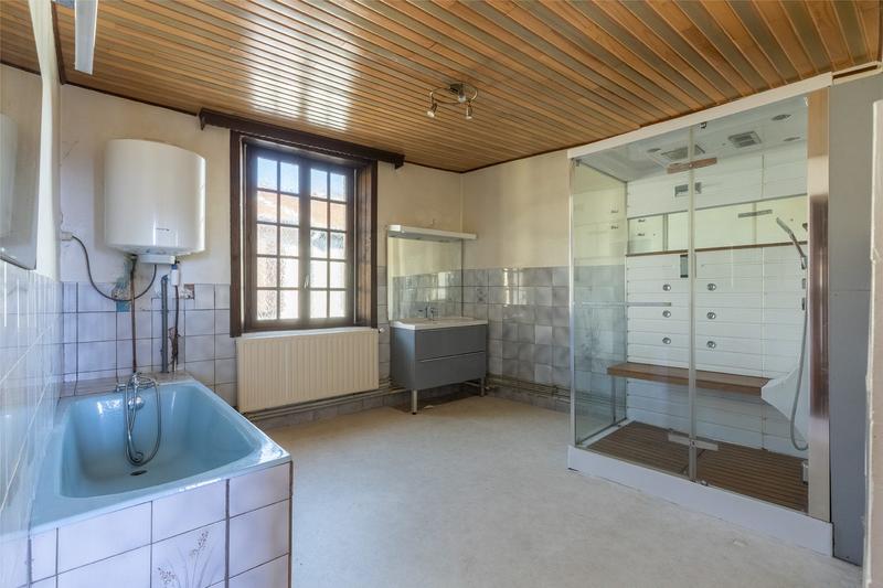 Maison ancienne - 263 m² - 9 pièces