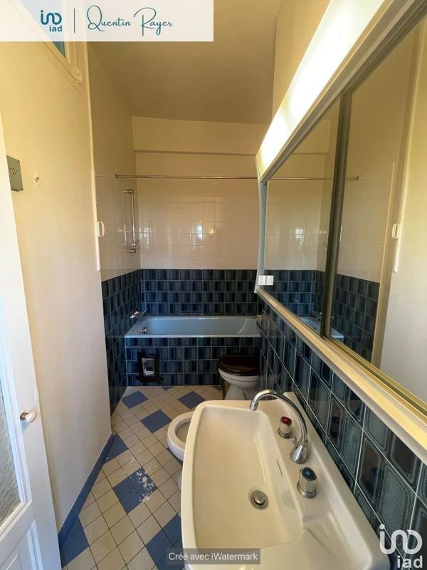 Maison - 203 m² - 7 pièces