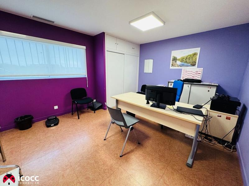 Local d'activités - 139 m² - 8 pièces