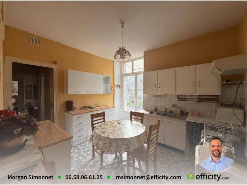 Maison - 150 m² - 7 pièces