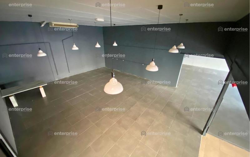 Local commercial - 280 m²