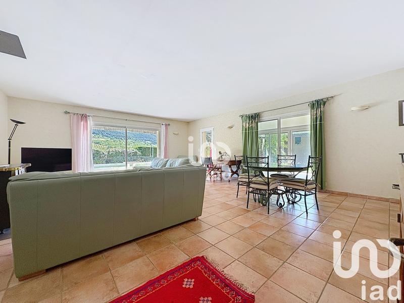 Maison - 138 m² - 6 pièces