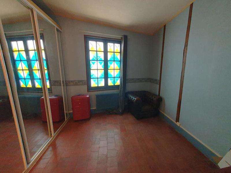 Maison - 177 m² - 7 pièces