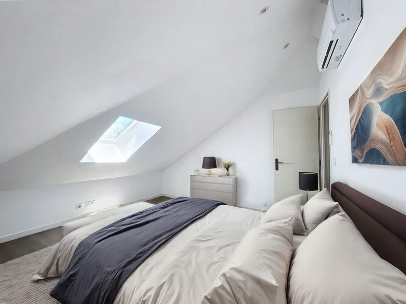 Appartement - 92 m² - 5 pièces