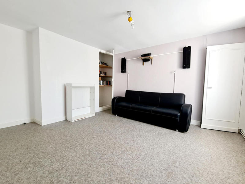 Maison - 180 m² - 7 pièces