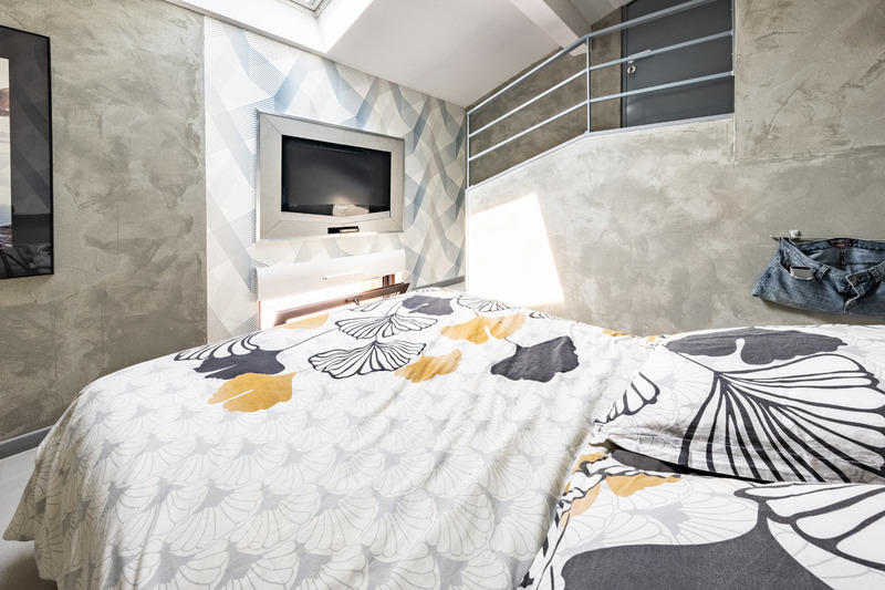 Maison - 230 m² - 8 pièces