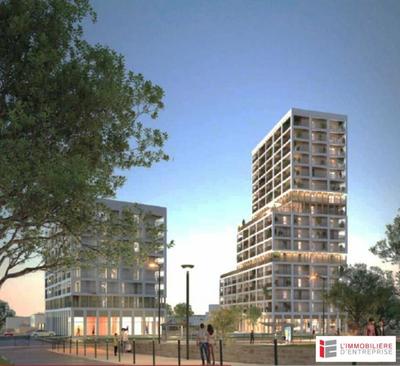 Local d'activité / Entrepôt - 258 m²