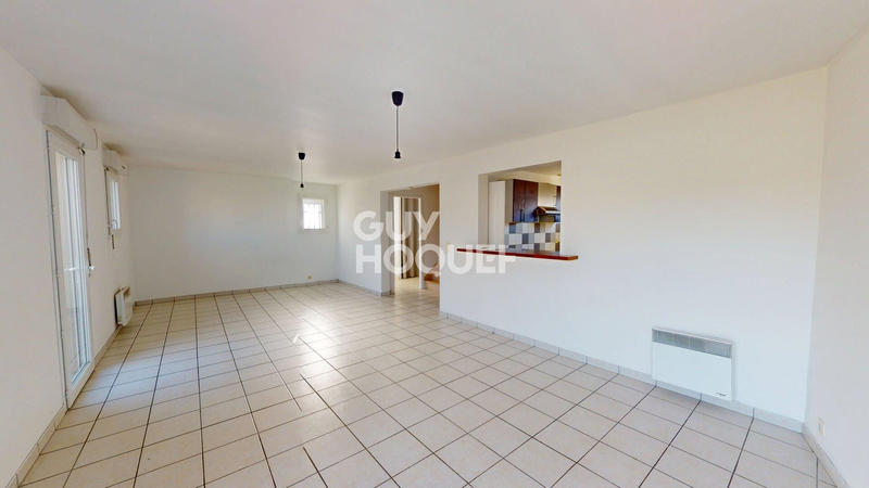 Maison - 93 m² - 4 pièces
