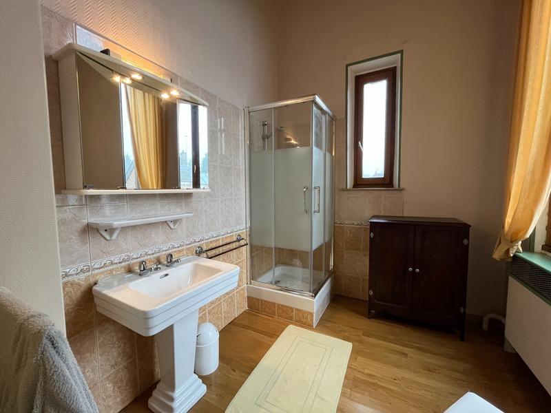 Maison bourgeoise - 326 m² - 9 pièces