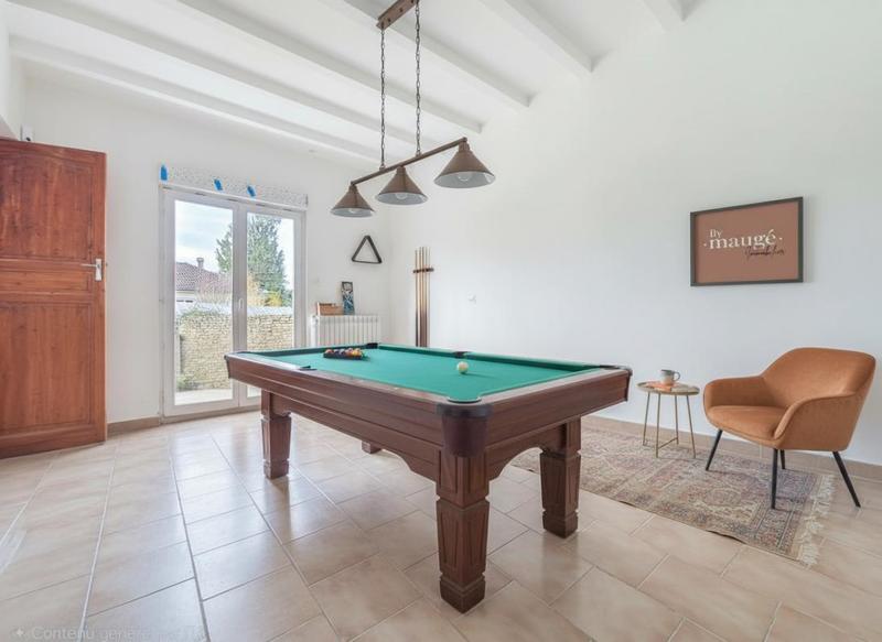 Maison - 211 m² - 6 pièces