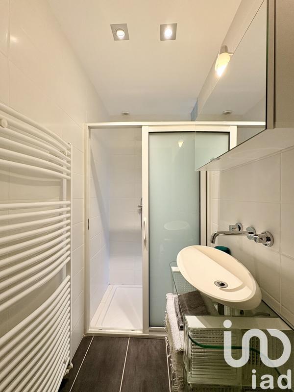 Maison - 209 m² - 6 pièces