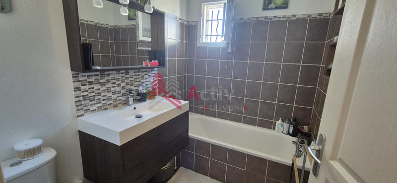 Maison - 72 m² - 4 pièces