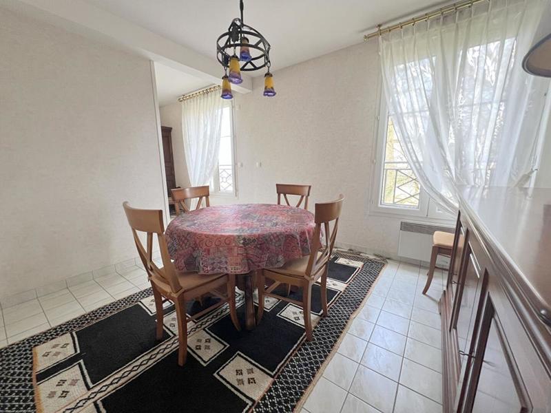 Appartement - 108 m² - 5 pièces