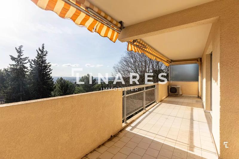 Appartement - 91 m² - 4 pièces