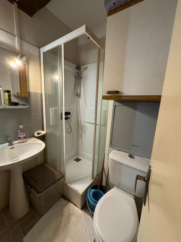 Immeuble - 102 m² - 7 pièces