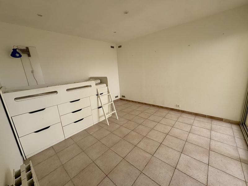 Appartement - 128 m² - 6 pièces