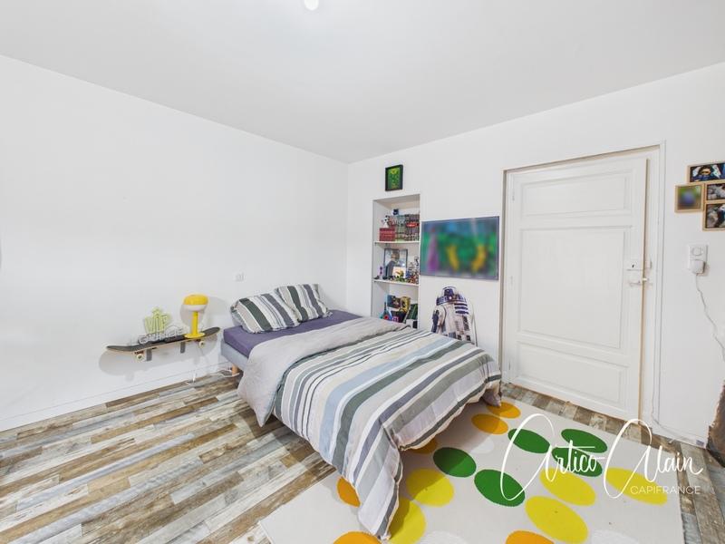 Maison de village - 137 m² - 5 pièces