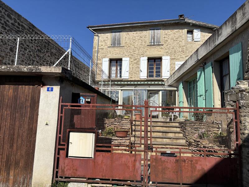 Maison - 160 m² - 6 pièces