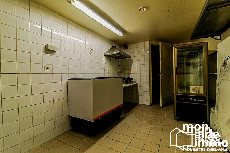 Maison - 150 m² - 9 pièces