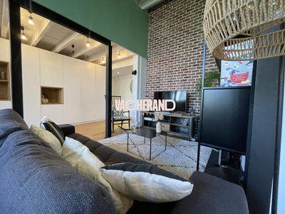 Appartement - 82 m² - 4 pièces