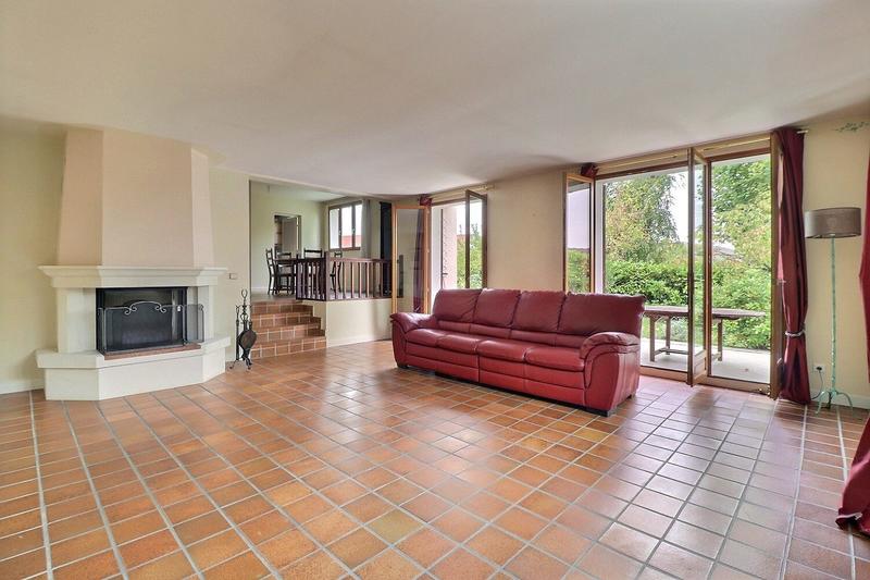 Maison - 167 m² - 8 pièces