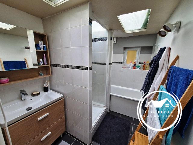 Maison - 110 m² - 6 pièces