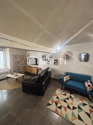 Maison - 184 m² - 6 pièces