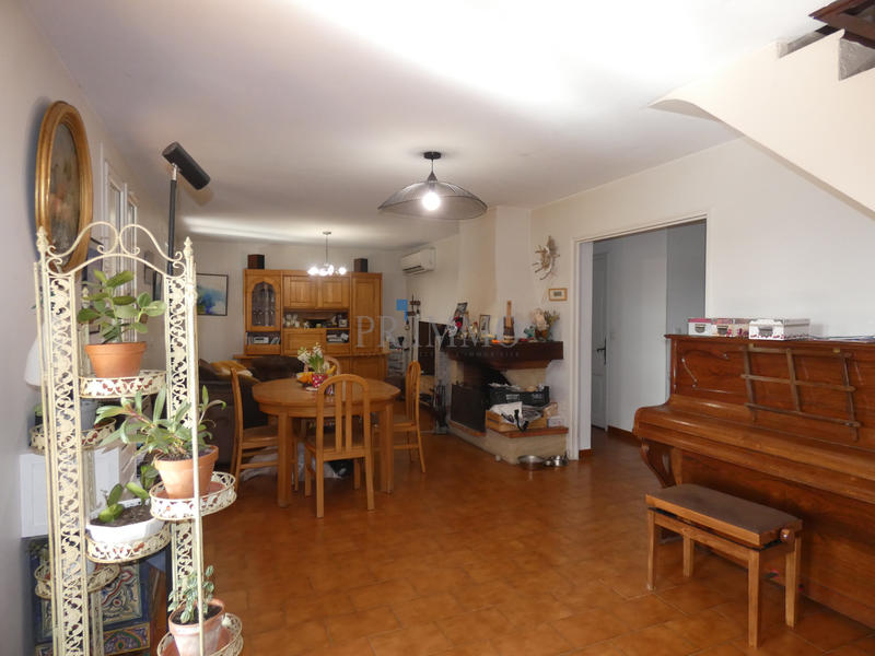 Villa - 100 m² - 4 pièces