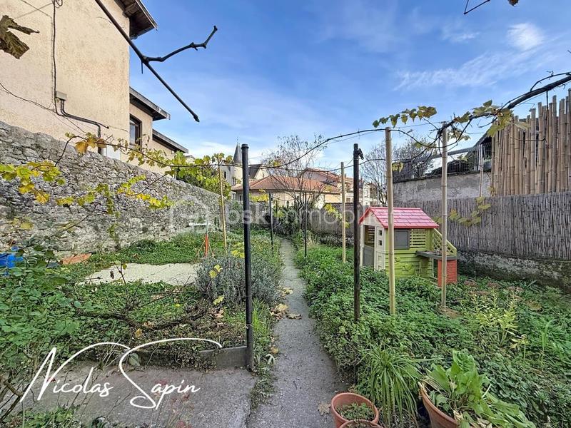 Maison - 108 m² - 5 pièces