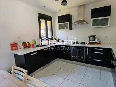 Maison - 160 m² - 6 pièces