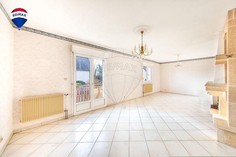 Maison - 92 m² - 4 pièces