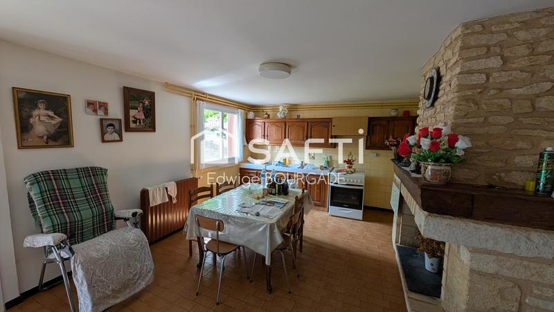 Maison - 90 m² - 6 pièces