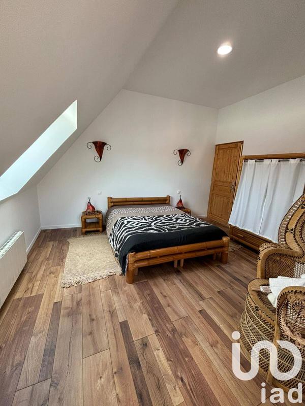 Maison - 165 m² - 7 pièces