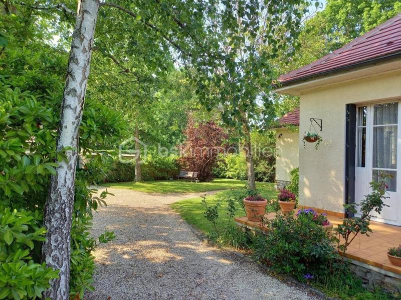 Maison - 150 m² - 7 pièces