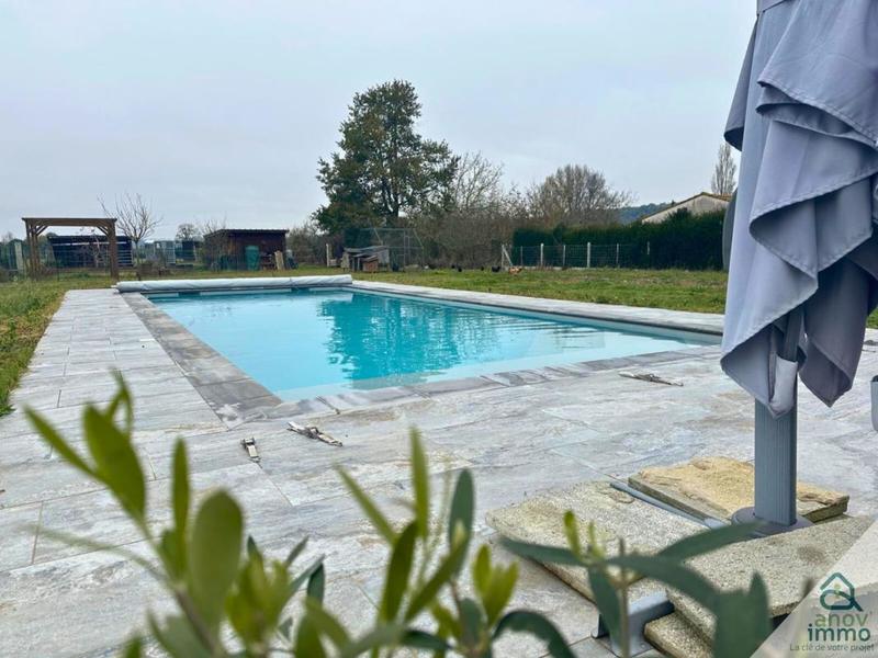 Maison - 100 m² - 4 pièces