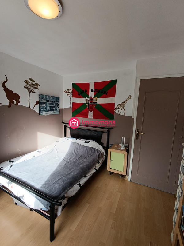 Maison - 134 m² - 11 pièces