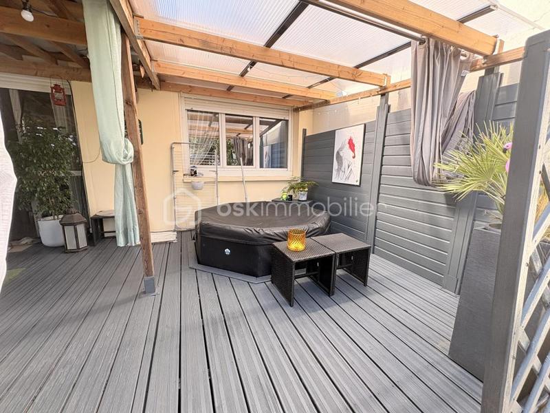 Maison traditionnelle - 76 m² - 3 pièces