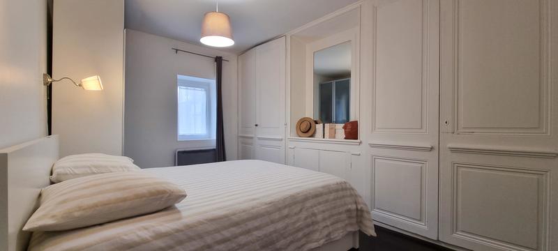 Appartement - 136 m² - 6 pièces