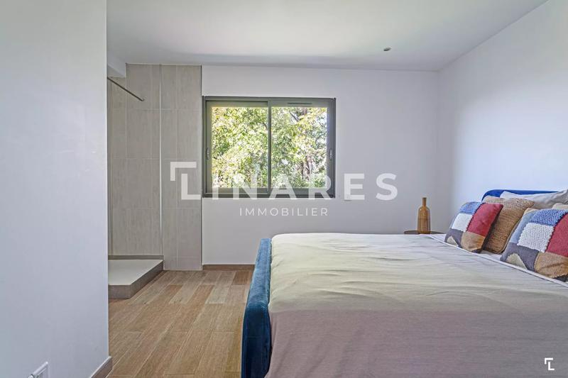 Maison - 192 m² - 7 pièces