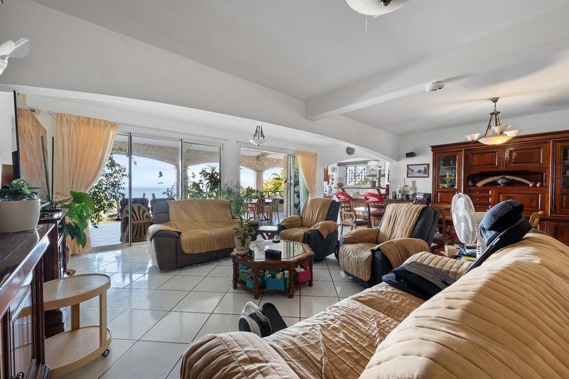 Villa - 230 m² - 5 pièces