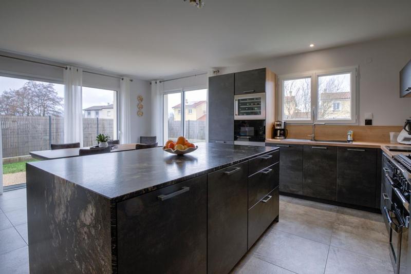 Villa - 100 m² - 4 pièces