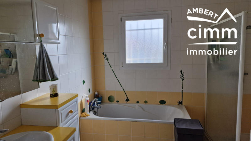 Maison - 128 m² - 7 pièces